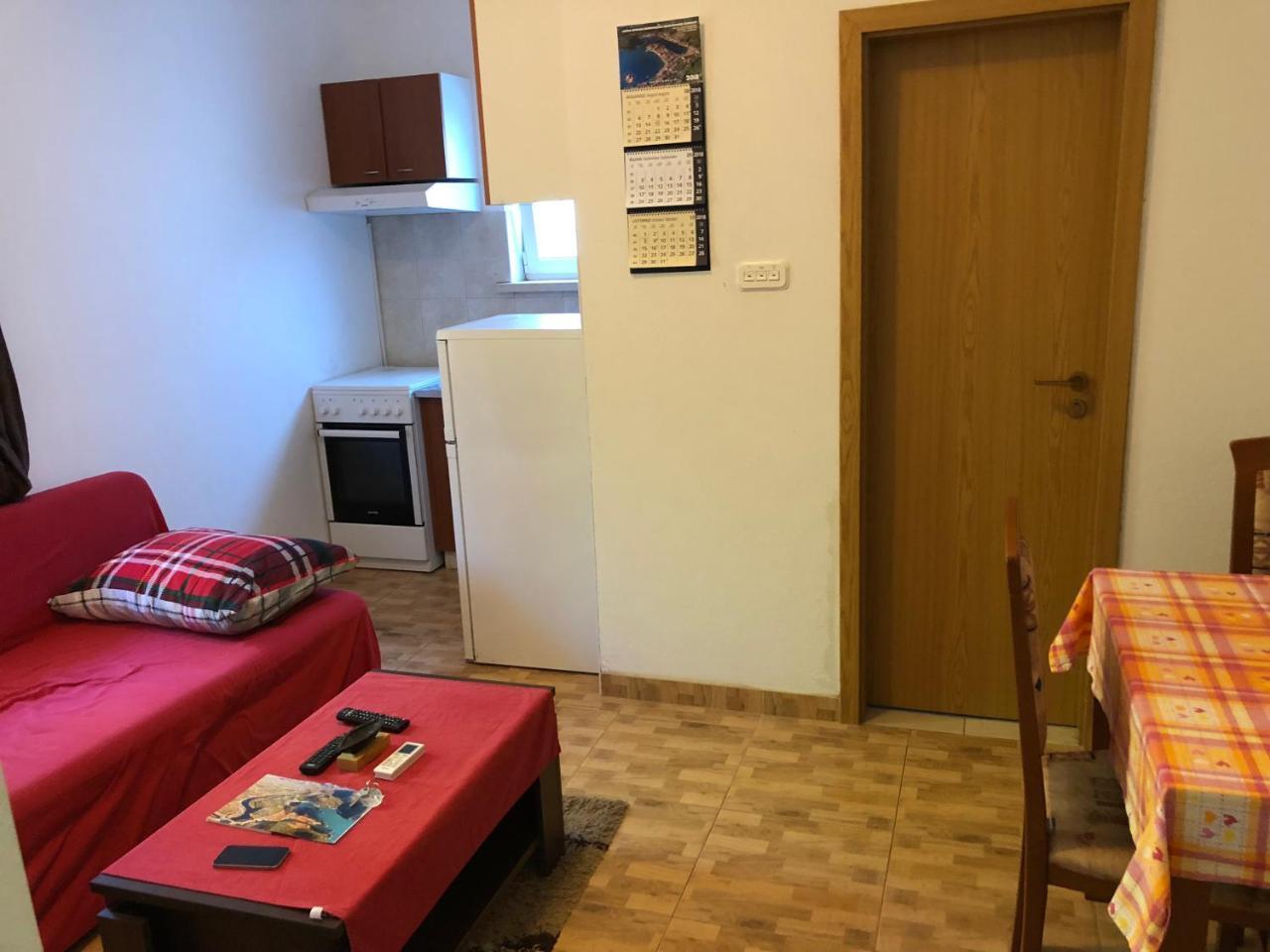 Apartment Villa Nikola 布拉采 外观 照片