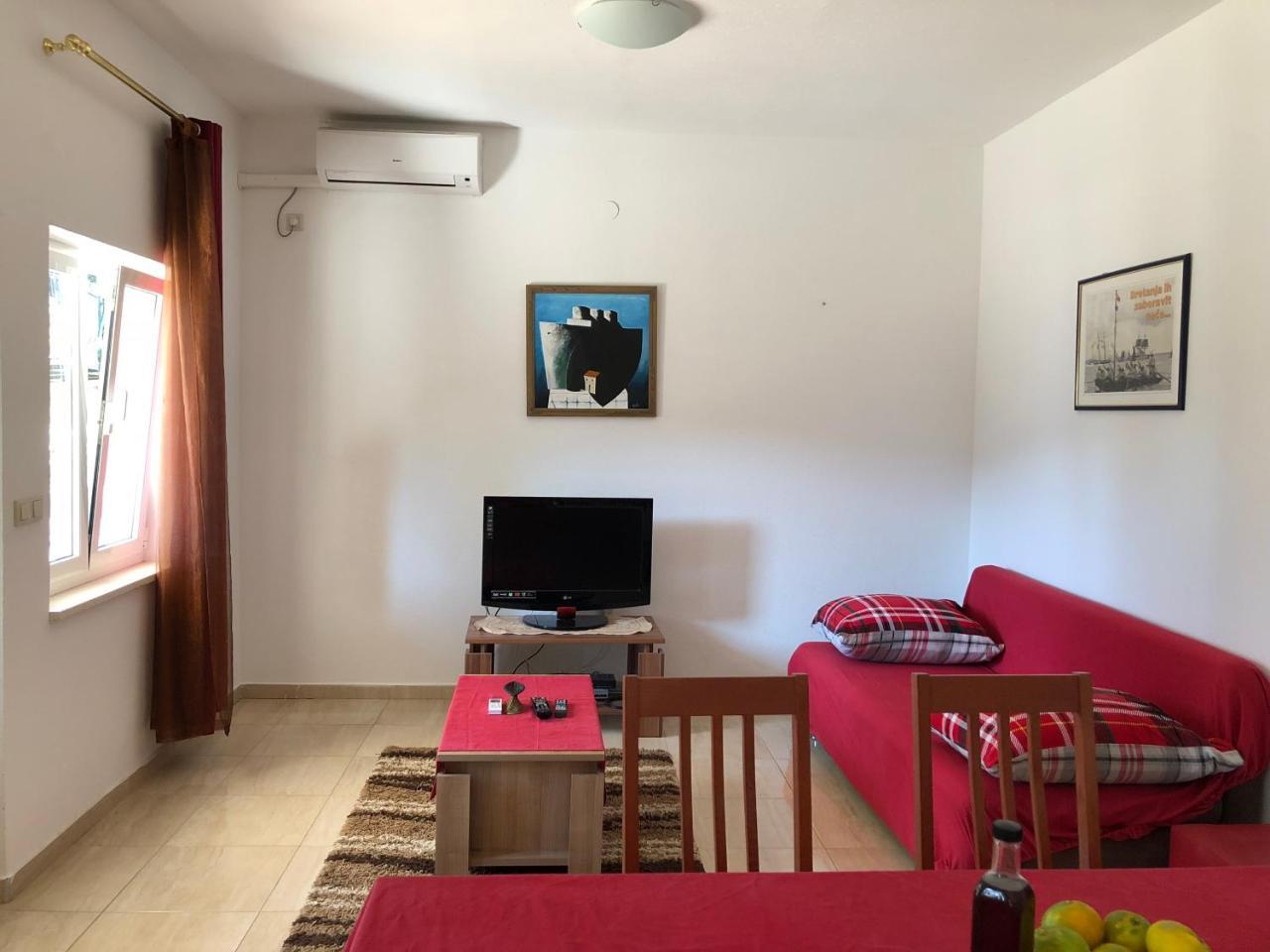 Apartment Villa Nikola 布拉采 外观 照片
