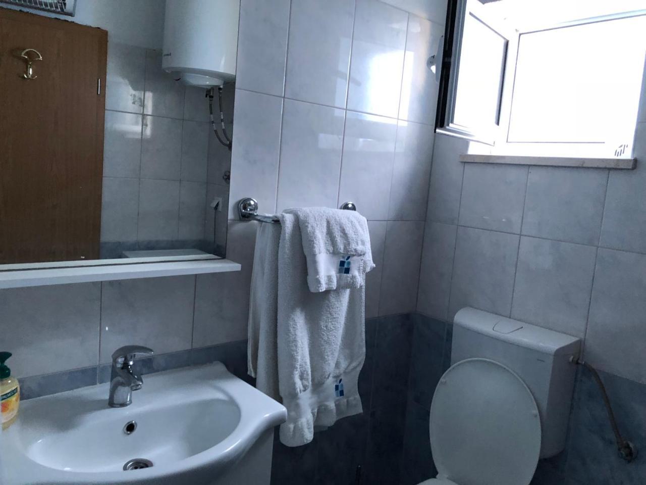 Apartment Villa Nikola 布拉采 外观 照片