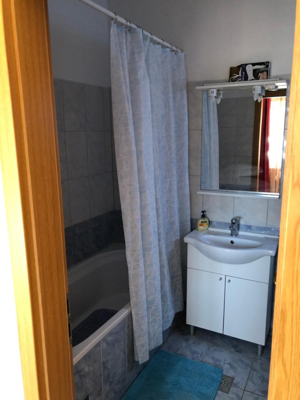 Apartment Villa Nikola 布拉采 外观 照片